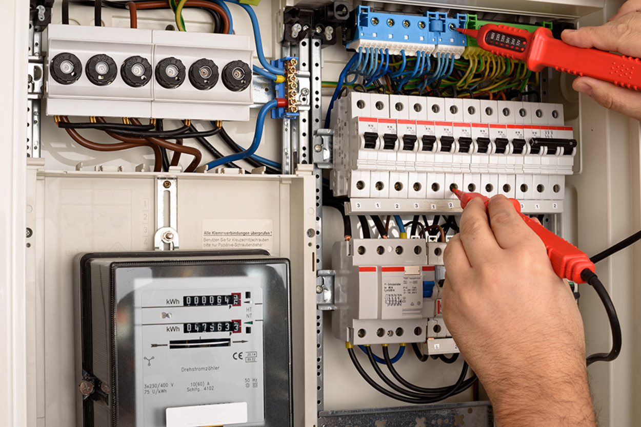 E-Check bei Höschel & Baumann Elektro GmbH in Apolda