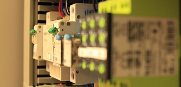 Steuerungstechnik bei Höschel & Baumann Elektro GmbH in Apolda