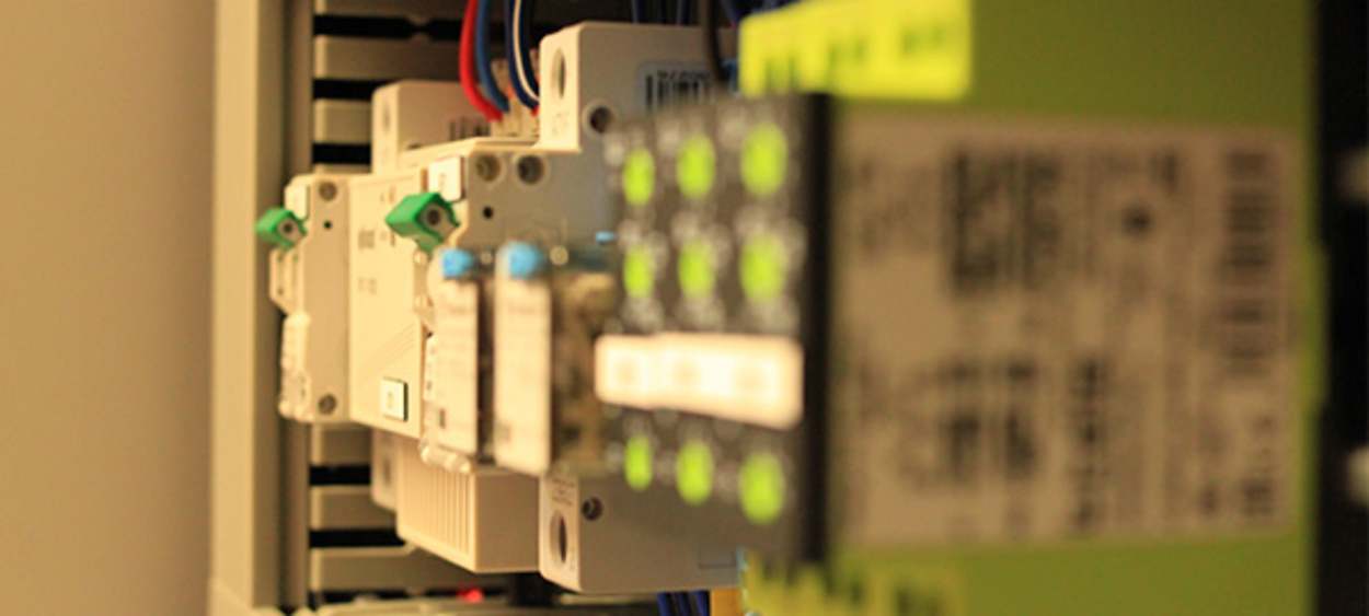Steuerungstechnik bei Höschel & Baumann Elektro GmbH in Apolda