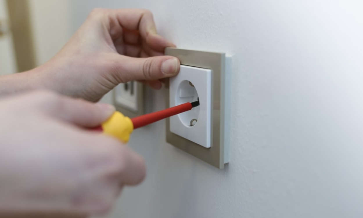 Elektro­installation bei Höschel & Baumann Elektro GmbH in Apolda